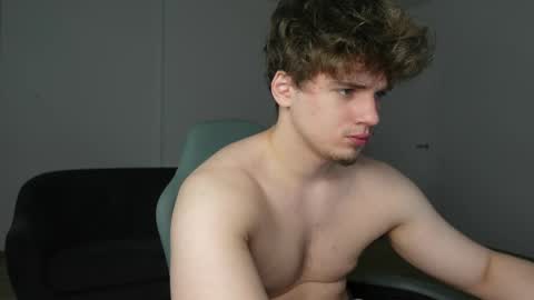 RICKY BECKO online show from 04/27/26, 03:48