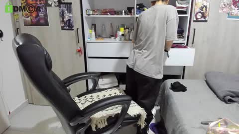 RickyDicot 13 online show from 01/25/25, 02:15