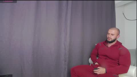 Snapshot of rickymiami1 chatting on 11/02/25, 04:53 rickymiami1 online show from 11/02/25, 04:53