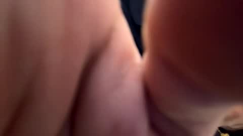 Snapshot of rico4uu chatting on 02/21/26, 02:40 rico4uu online show from 02/21/26, 02:40