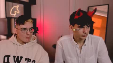 Snapshot of rico_steel chatting on 10/21/25, 08:26 Rico online show from 10/21/25, 08:26