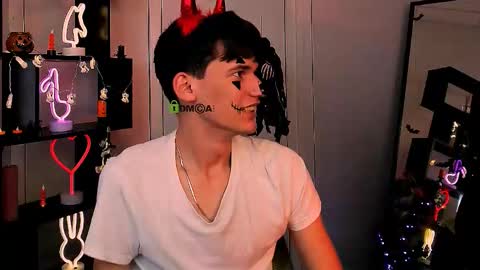 Snapshot of rico_steel chatting on 10/30/25, 09:33 Rico online show from 10/30/25, 09:33