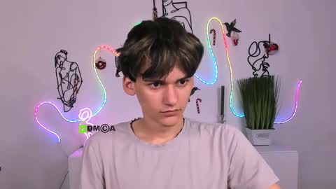 Snapshot of rico_steel chatting on 01/13/26, 07:08 Rico online show from 01/13/26, 07:08