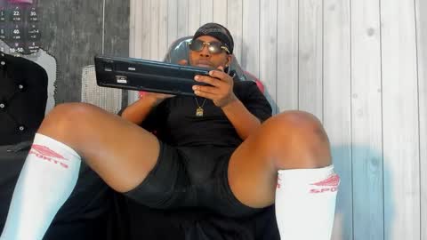 RicoBrowm online show from 01/29/25, 03:44