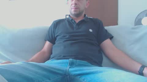 Snapshot of ricooo465 chatting on 09/14/25, 11:31 ricooo465 online show from 09/14/25, 11:31