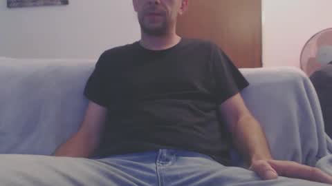 Snapshot of ricooo465 chatting on 09/30/25, 05:07 ricooo465 online show from 09/30/25, 05:07