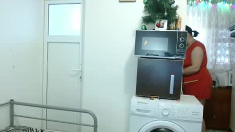 Snapshot of ridemerafsuzana chatting on 03/11/25, 01:01 Ridemeraf online show from 03/11/25, 01:01