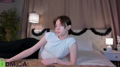 rihanna_walker online show from 12/02/25, 01:00