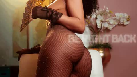 Sara online show from 02/12/25, 01:16