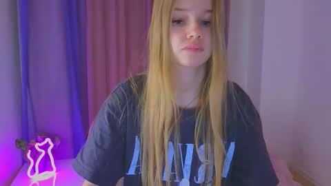 Rina online show from 10/20/25, 08:53