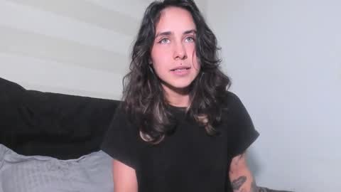 Riley online show from 10/07/25, 06:32