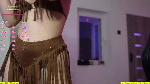 riley_reddd online show from 11/08/25, 05:45