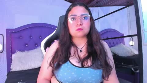 Snapshot of riley_reid_19 chatting on 02/09/26, 11:25 kamila online show from 02/09/26, 11:25