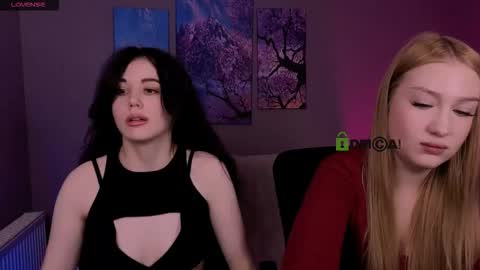 Snapshot of riley_sanders chatting on 02/05/26, 08:35 Meow online show from 02/05/26, 08:35