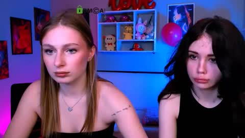 Snapshot of riley_sanders chatting on 02/23/26, 08:17 Meow online show from 02/23/26, 08:17