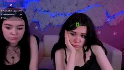 Snapshot of riley_sanders chatting on 03/08/26, 02:04 Meow online show from 03/08/26, 02:04