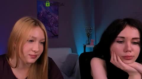 Snapshot of riley_sanders chatting on 03/20/26, 08:46 Meow online show from 03/20/26, 08:46