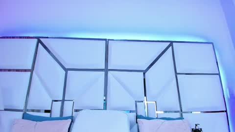 Riley online show from 02/01/25, 12:05