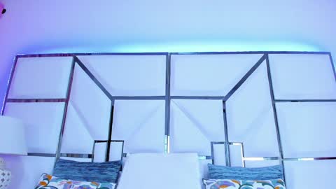 Riley online show from 02/06/25, 11:32