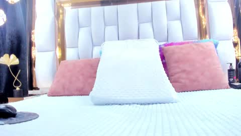 Riley online show from 09/25/25, 11:47