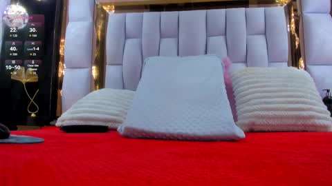 Riley online show from 11/21/25, 11:42