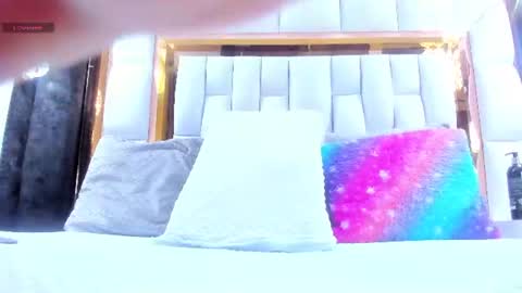Riley online show from 06/18/26, 12:20