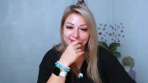 Snapshot of rimmacute_ chatting on 10/30/25, 08:49 Rimma online show from 10/30/25, 08:49