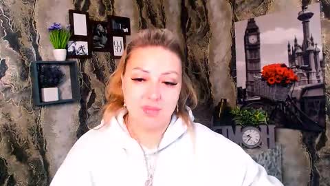 Snapshot of rimmacute_ chatting on 11/03/25, 07:31 Rimma online show from 11/03/25, 07:31