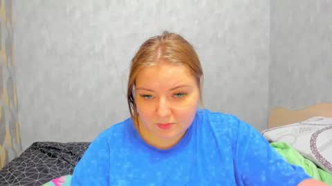 rina16 online show from 12/02/25, 04:35