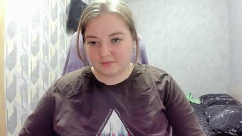 rina16 online show from 12/16/25, 04:01