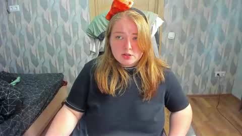 rina16 online show from 07/07/26, 04:33