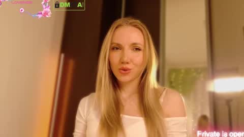 Snapshot of rina_asty chatting on 03/23/26, 06:45 Rina Asty online show from 03/23/26, 06:45