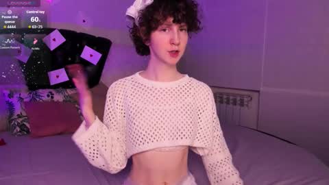 Snapshot of rina_dee chatting on 02/16/26, 04:25 . Rina . online show from 02/16/26, 04:25