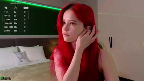 Snapshot of rina_red_ chatting on 09/23/25, 01:41 Rina online show from 09/23/25, 01:41