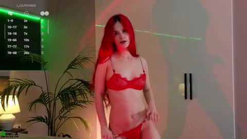 Snapshot of rina_red_ chatting on 09/26/25, 01:42 Rina online show from 09/26/25, 01:42