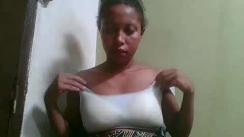 rinah654271 online show from 04/28/26, 02:33