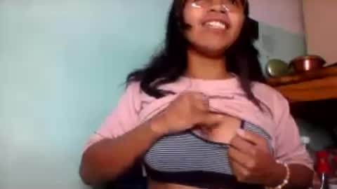 rinah856024 online show from 07/08/26, 08:41