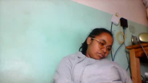 rinah856024 online show from 07/17/26, 04:45