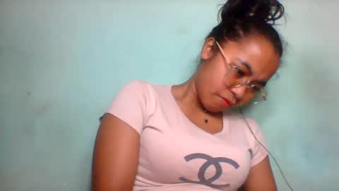 rinah856024 online show from 07/28/26, 04:39