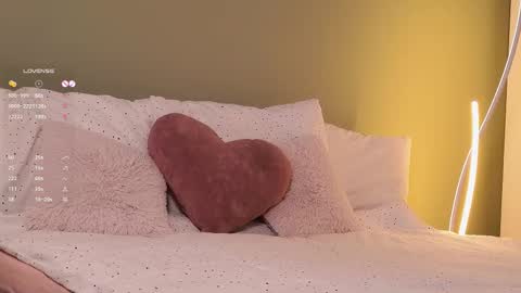 Snapshot of rinassecret chatting on 01/10/26, 05:04 Rina online show from 01/10/26, 05:04