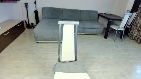 Snapshot of rinchan3 chatting on 12/17/25, 04:18 Rin online show from 12/17/25, 04:18