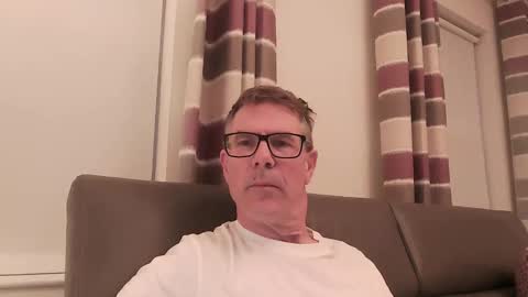 Rob online show from 09/30/25, 06:07