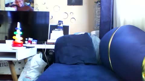 cookie online show from 11/26/25, 04:35