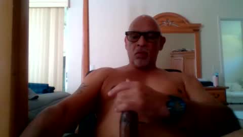 Snapshot of rionel chatting on 02/28/25, 05:26 RioNel online show from 02/28/25, 05:26