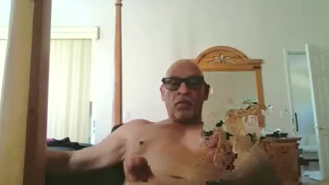 Snapshot of rionel chatting on 02/07/26, 04:11 RioNel online show from 02/07/26, 04:11