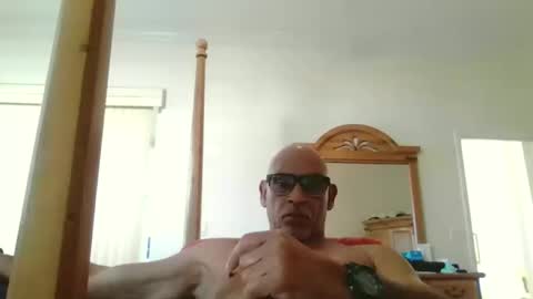 Snapshot of rionel chatting on 02/24/26, 08:51 RioNel online show from 02/24/26, 08:51