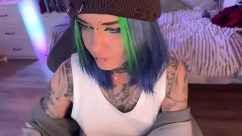 Snapshot of ripper_66 chatting on 10/07/25, 01:19 DianaBrite fansl y online show from 10/07/25, 01:19