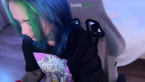 Snapshot of ripper_66 chatting on 10/08/25, 01:42 DianaBrite fansl y online show from 10/08/25, 01:42