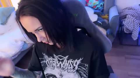 Snapshot of ripper_66 chatting on 11/26/25, 01:01 DianaBrite fansl y online show from 11/26/25, 01:01