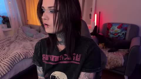 Snapshot of ripper_66 chatting on 11/29/25, 01:14 DianaBrite fansl y online show from 11/29/25, 01:14